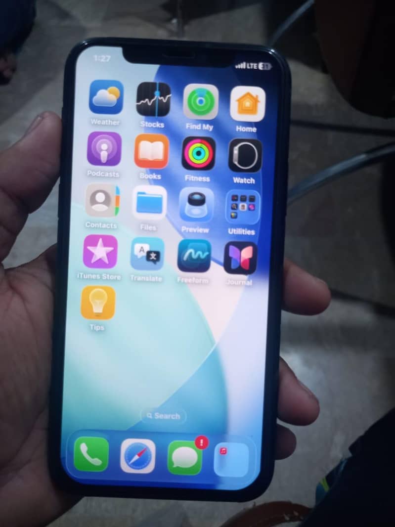 Apple iPhone 11 Pro 1