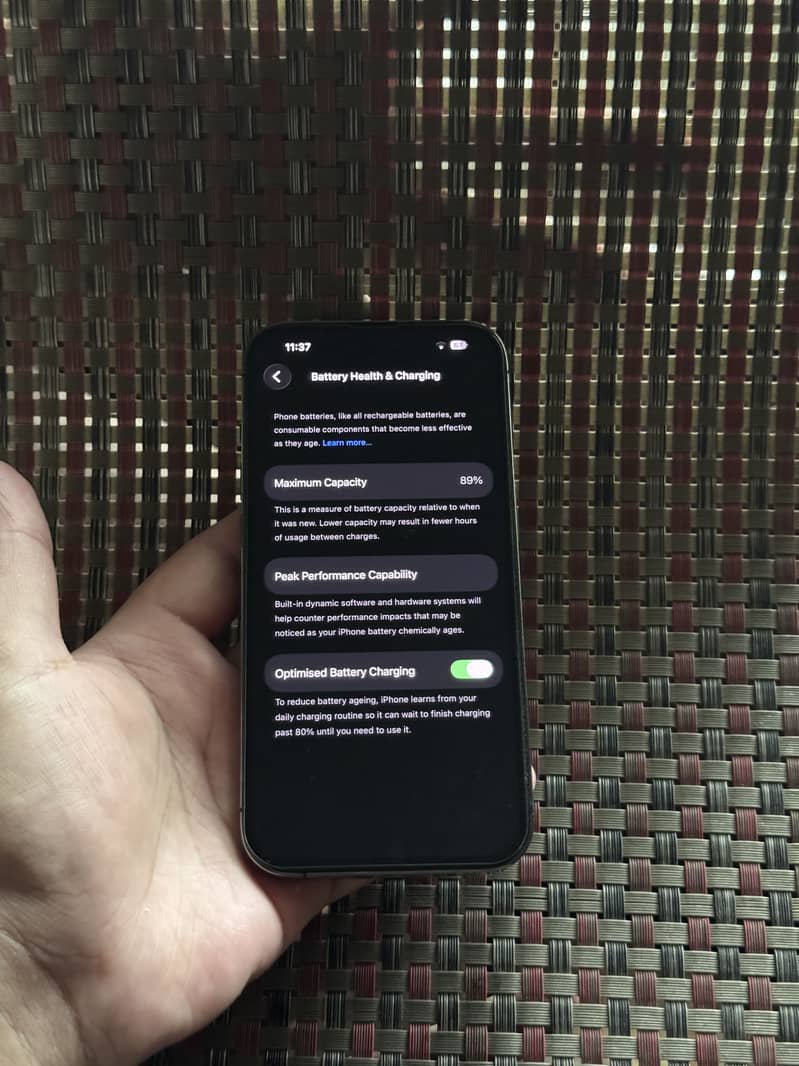 Apple iPhone 14 Pro 2