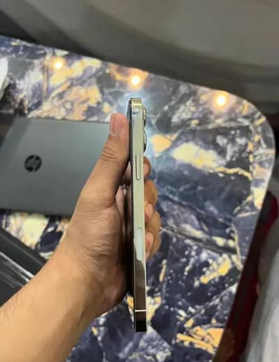 Apple iPhone 13 Pro Max Whatsapp 03150430037