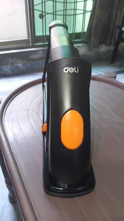 deli stapler 0383