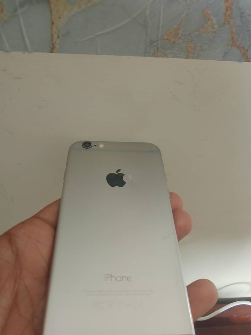 Apple iPhone 6 3