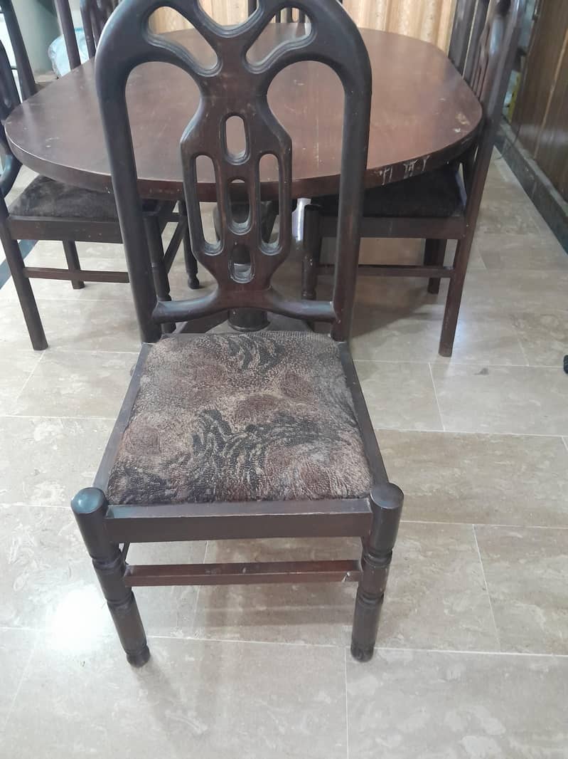 6 seater Dining table 1