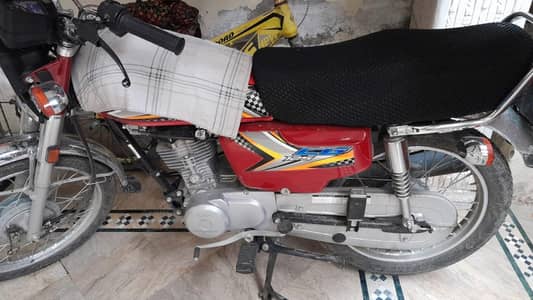 Honda CG 125 [2025 Model] for Urgent Sale Like New, Need Cash Urgently
