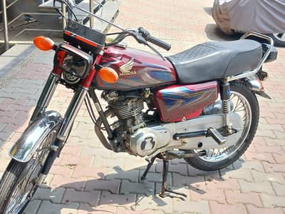 HONDA 125 CG FILE COMPLETE OR COPY ORIGNAL BI MIL JEY GI