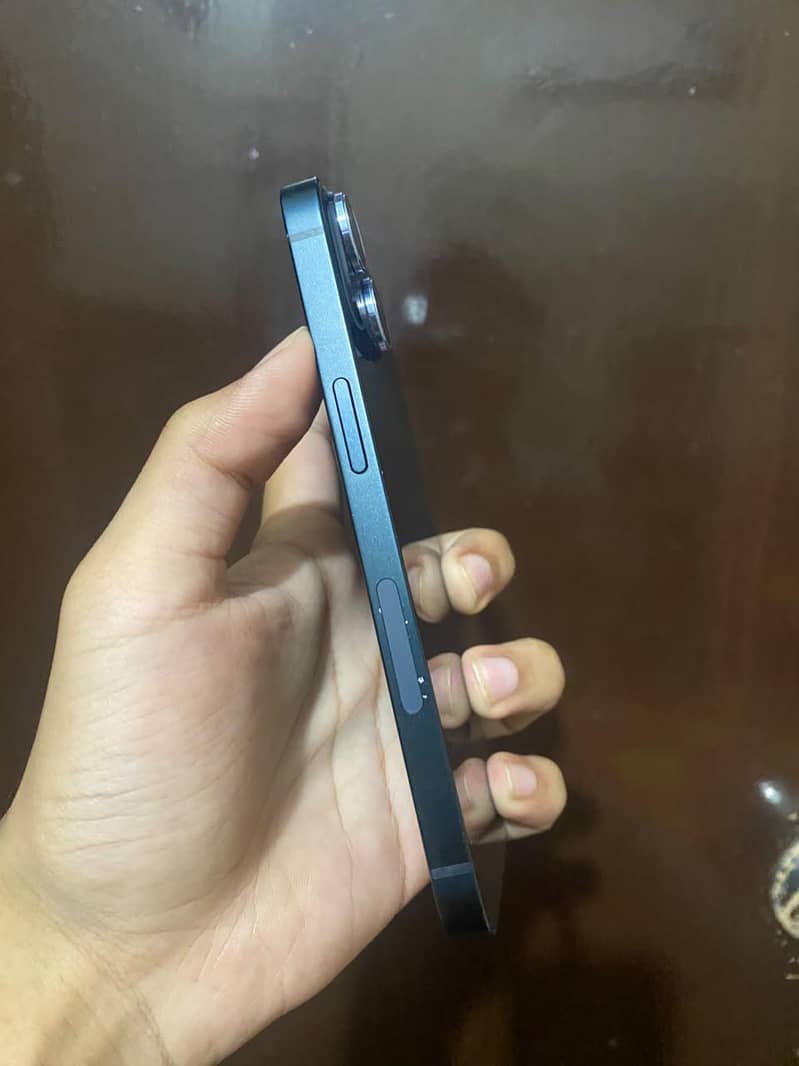 Apple iPhone 14 1