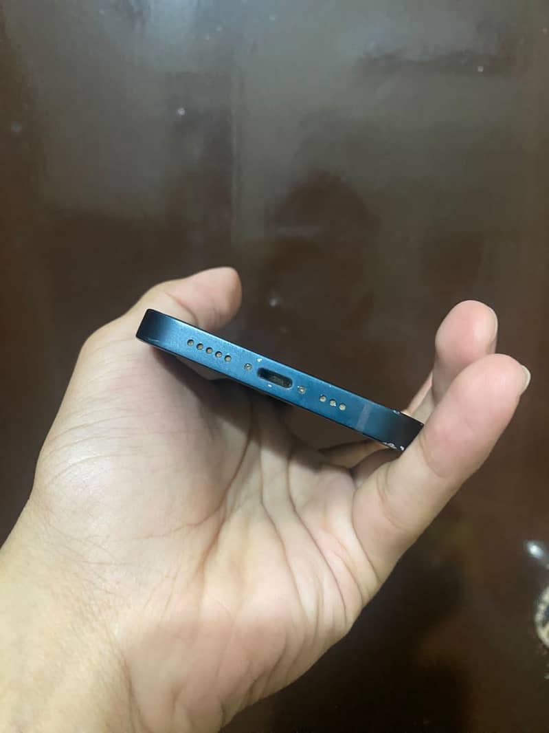 Apple iPhone 14 2
