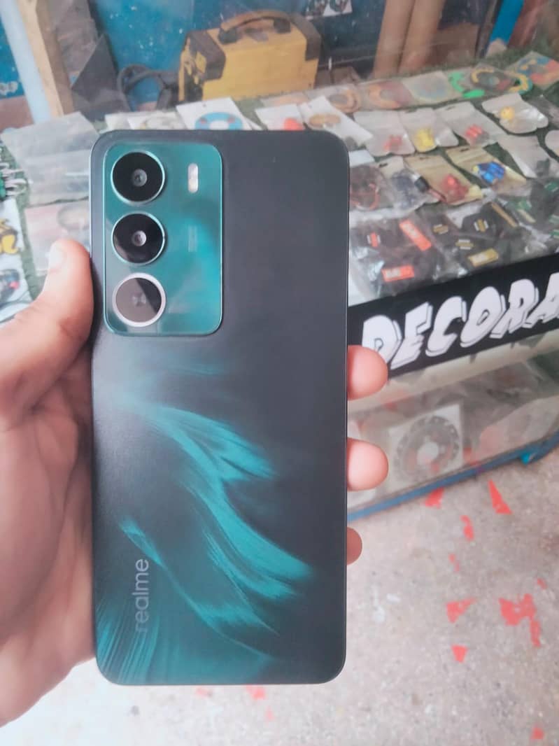 Realme C71 0