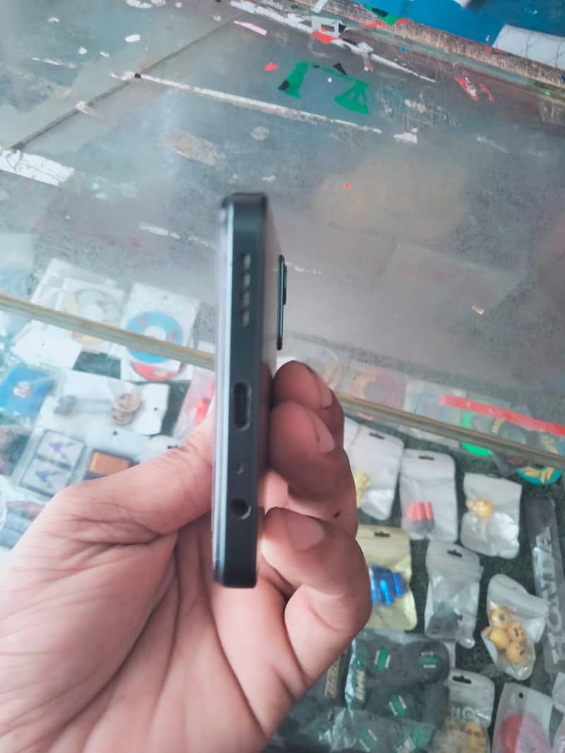Realme C71 2