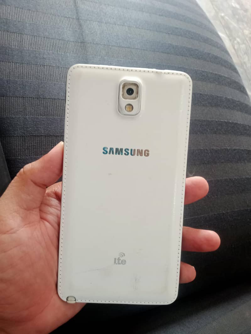 Samsung Mobile Note3 1