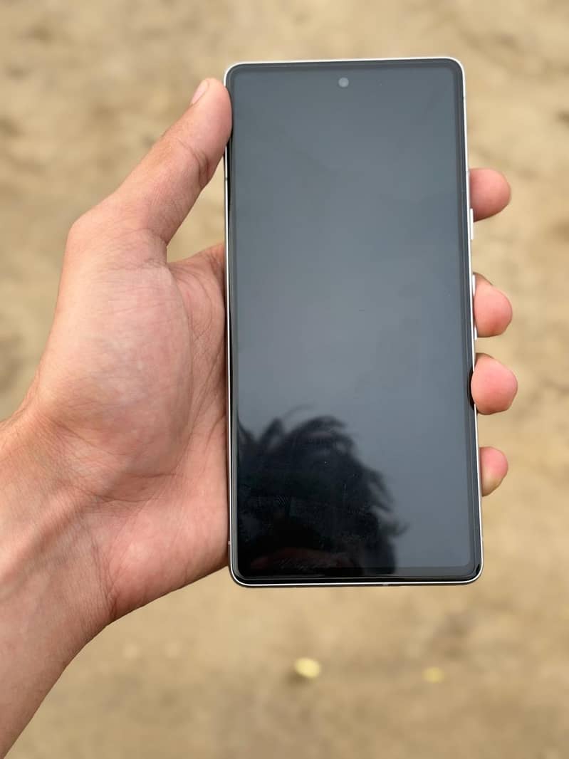 Google Pixel 7 5