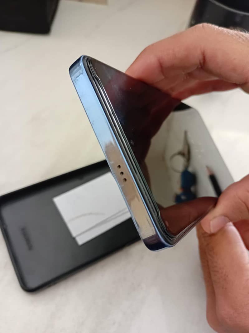 Tecno CAMON 20 9