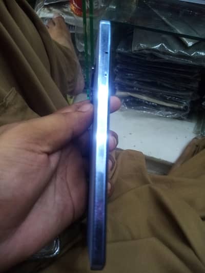 Tecno CAMON 20