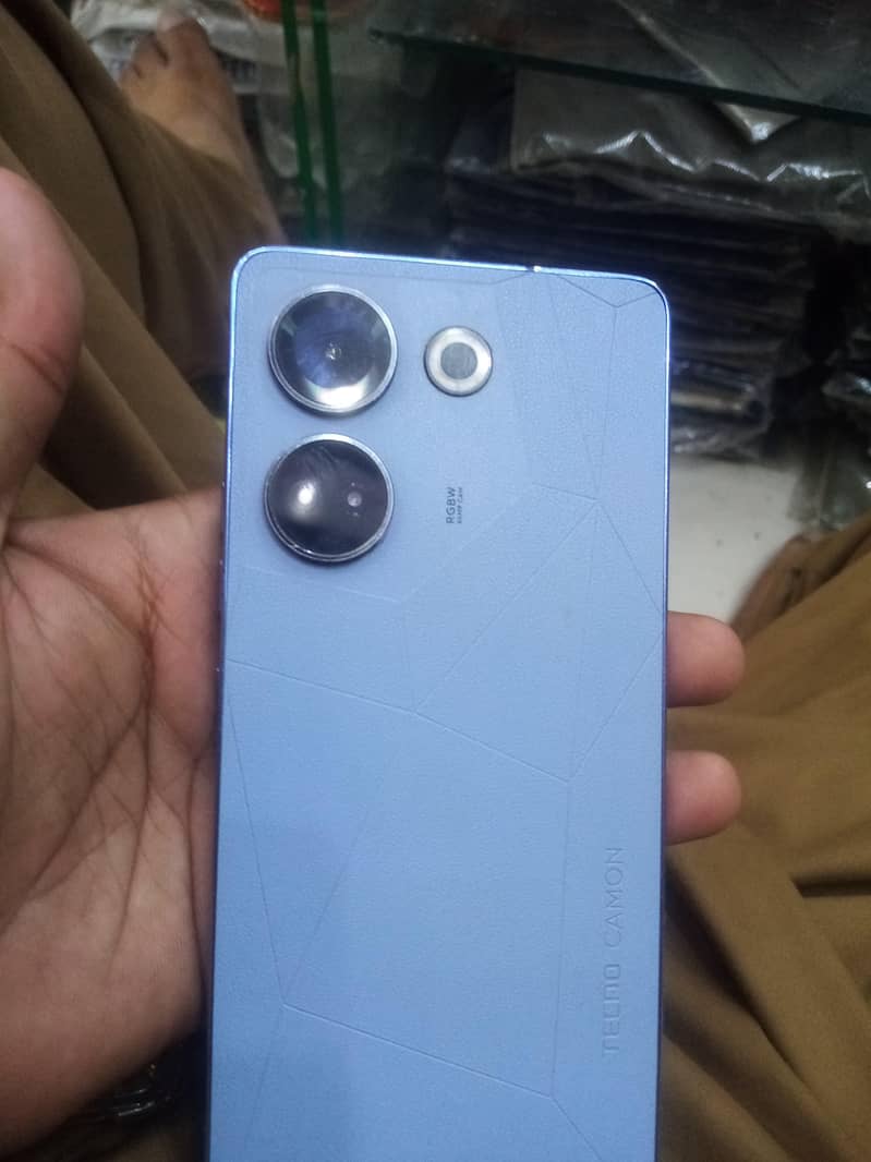 Tecno CAMON 20 4