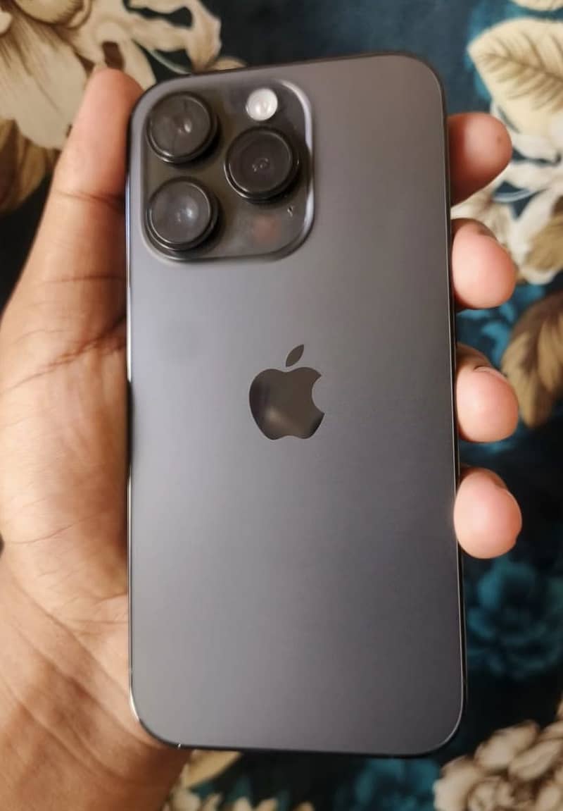 Iphone 14 pro 1