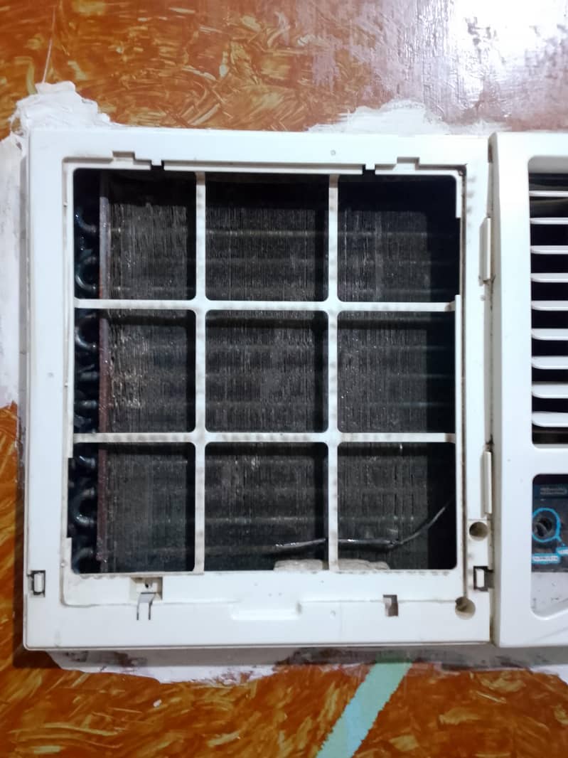 window ac 1