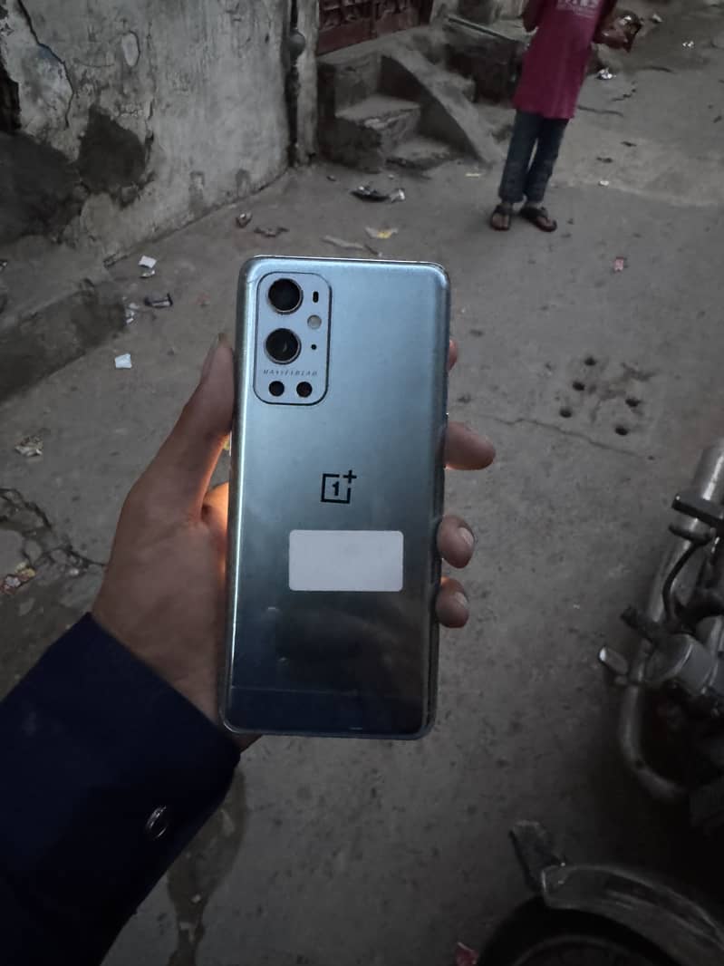 One plus 9 pro 5