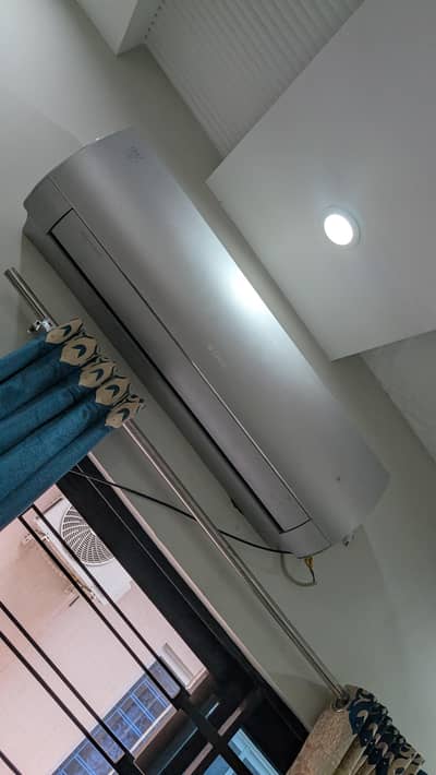 Gree Fairy Invertor 1.5 ton A. C wifi enable URGENT SALE