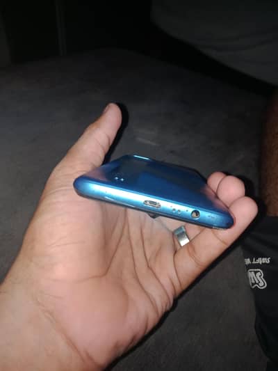 Realme c11i 4+64. Gb Official approved.