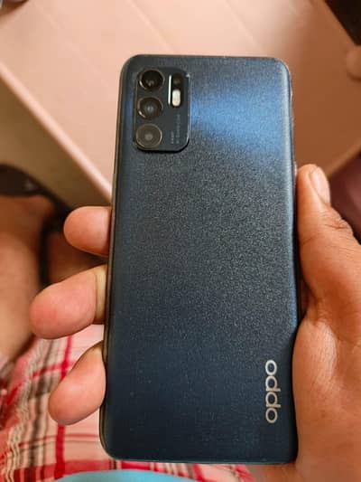 OPPO Reno6