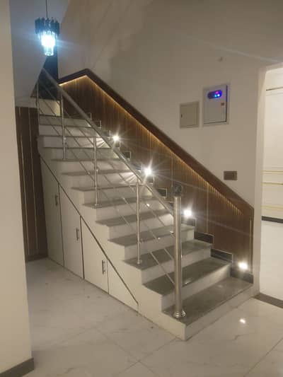 SS Railing Stair Service | Glass & Steel Railing Stair Installation