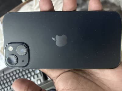 Apple iPhone 13