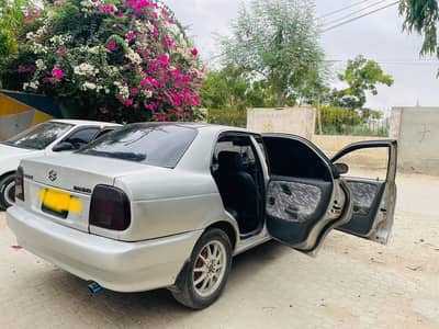 Suzuki Baleno 2004