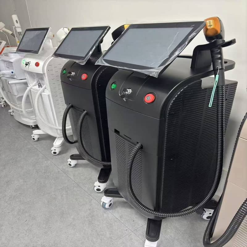 Soprano Titanium laser machine (3 modles) 0