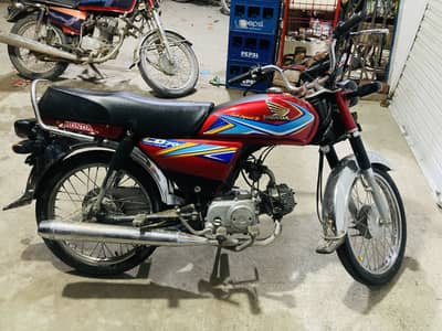 Honda 70 19 model Red colour