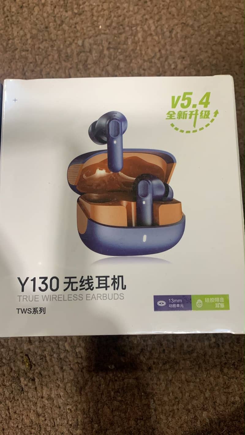 Earbuds 0