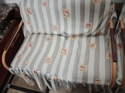 Sofa 3 pieces Total seats 5