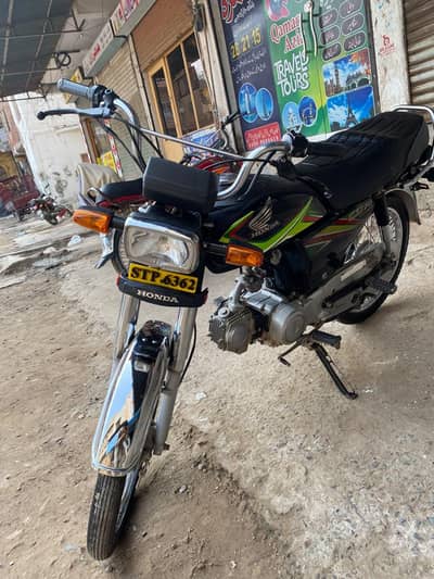 Honda CD  03701453040 Location Sargodha city