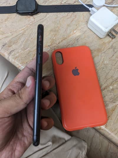 Apple iPhone XR