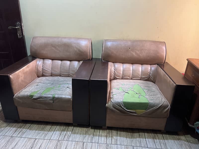 Sofa set 0