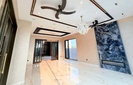 A Stunning House Is Up For Grabs In DHA Phase 7 Lahore