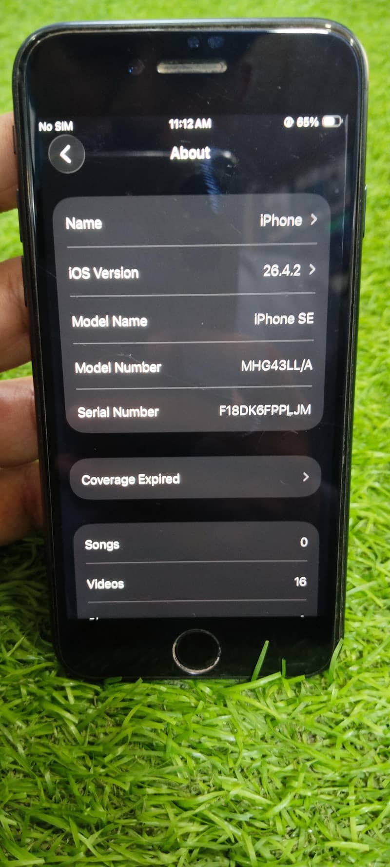 Apple iPhone SE 8