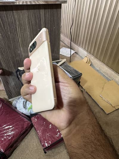 Google Pixel 8