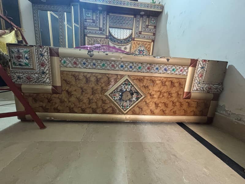 Rani Bed , Dressing Table and 2 Side table 1
