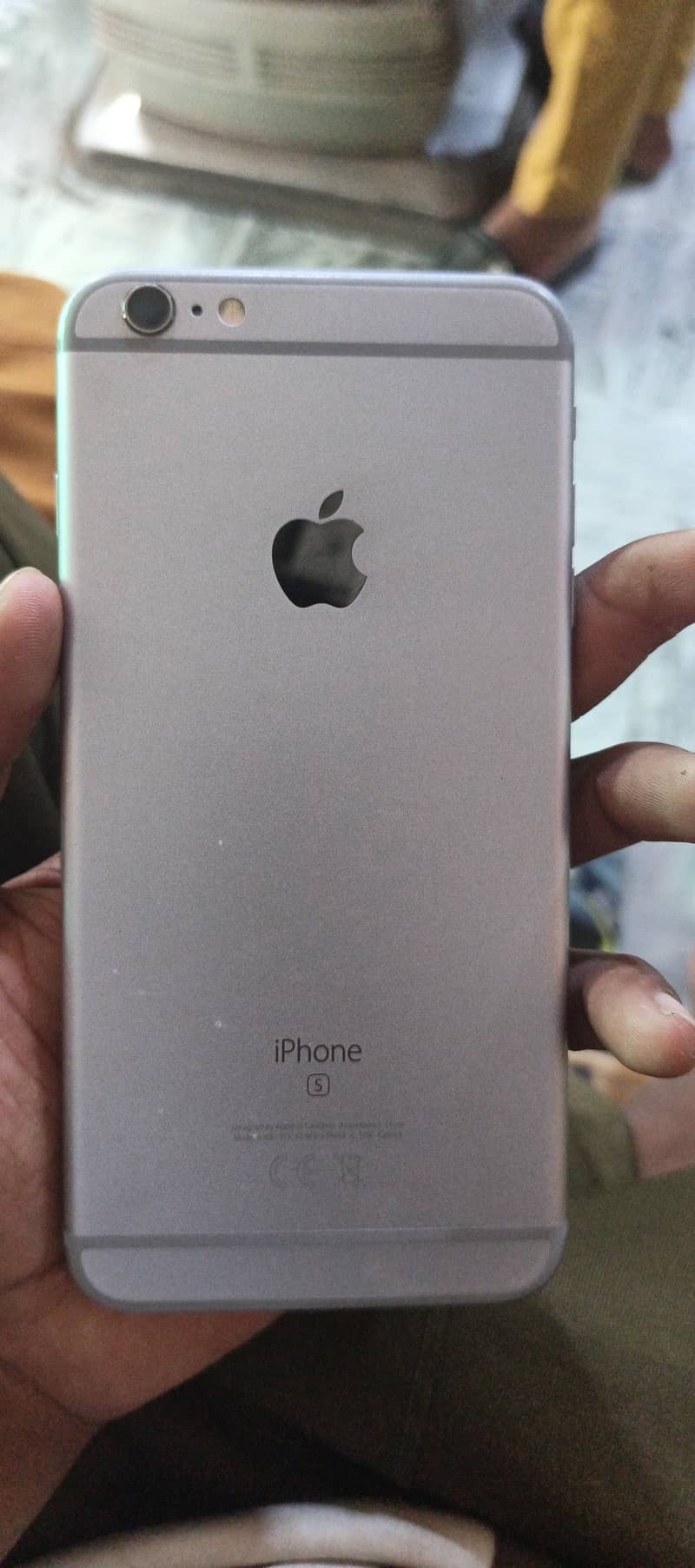 Apple iPhone 6S Plus 1