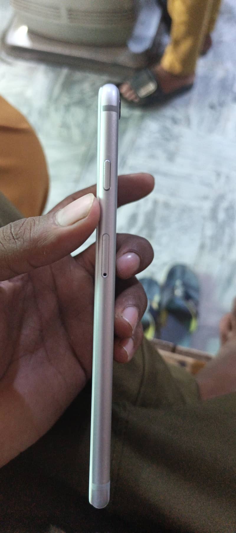 Apple iPhone 6S Plus 2