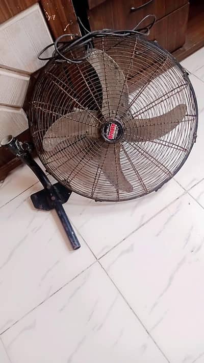Wall Bracket Fan