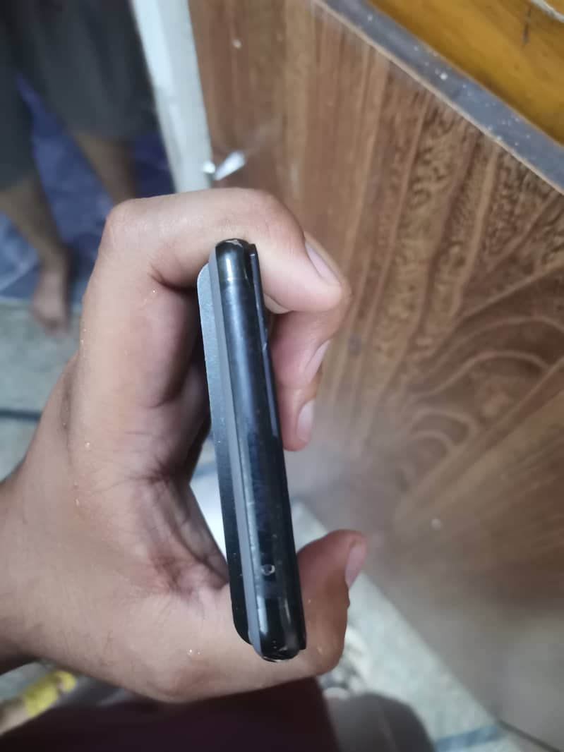 Google Pixel 6 4