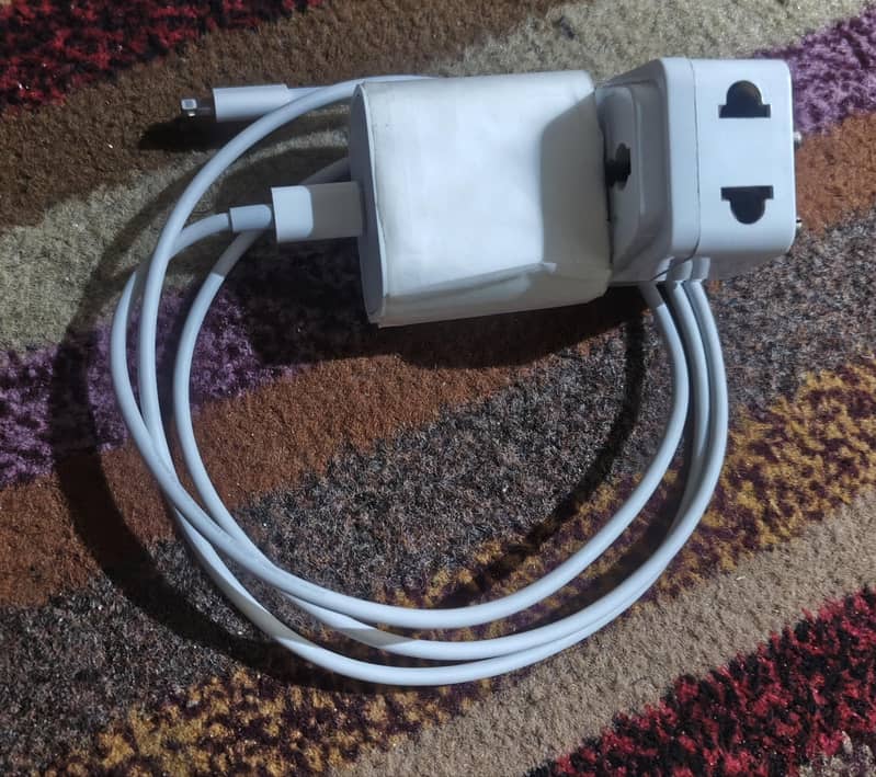 Apple iPhone 13 4