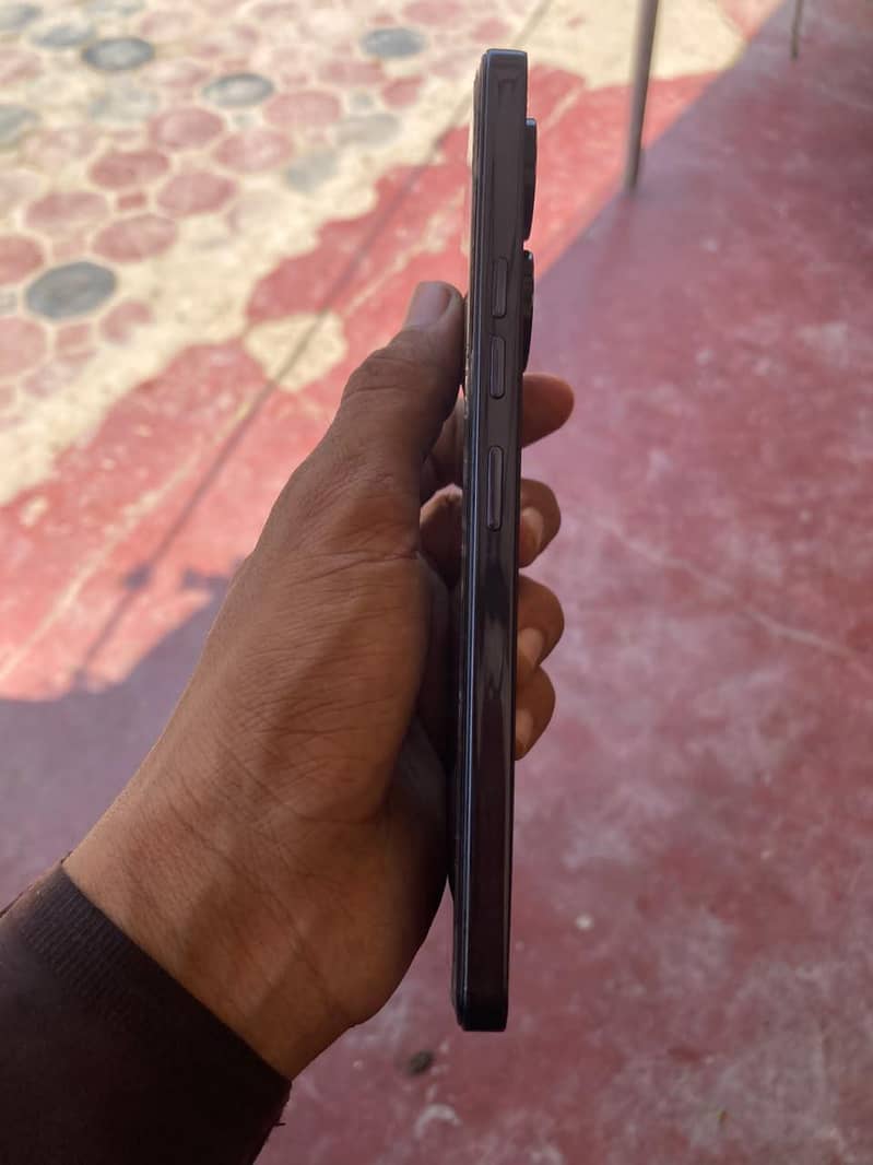 Tecno coman 20 1