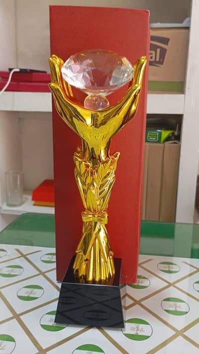 Gift items with Sublimation, shield, models, awards