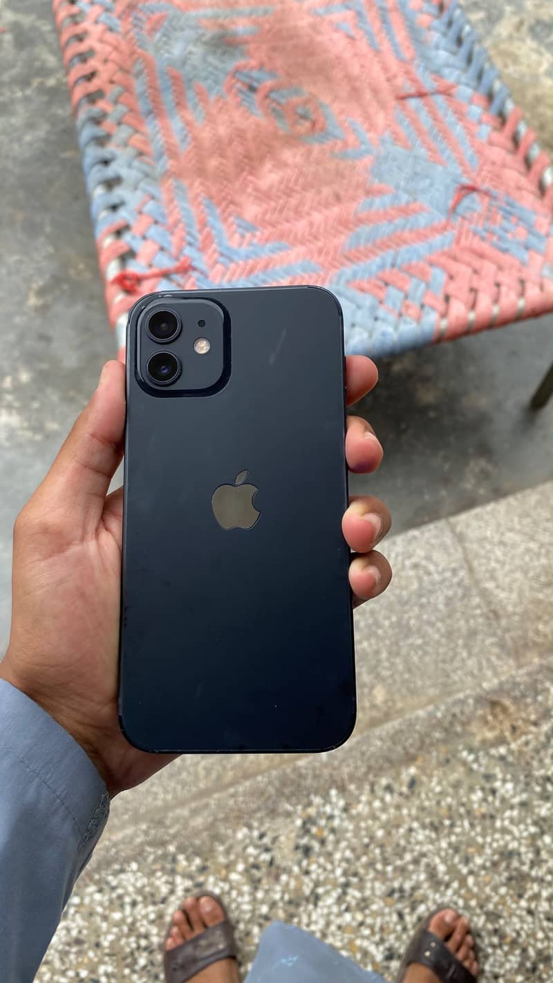 iPhone 12 2