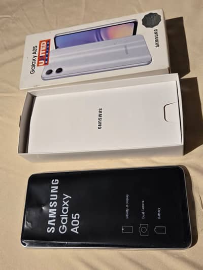 100 % SEALED SAMSUNG A05 6GB/128GB PTA APPROVED COMPLETE BOX