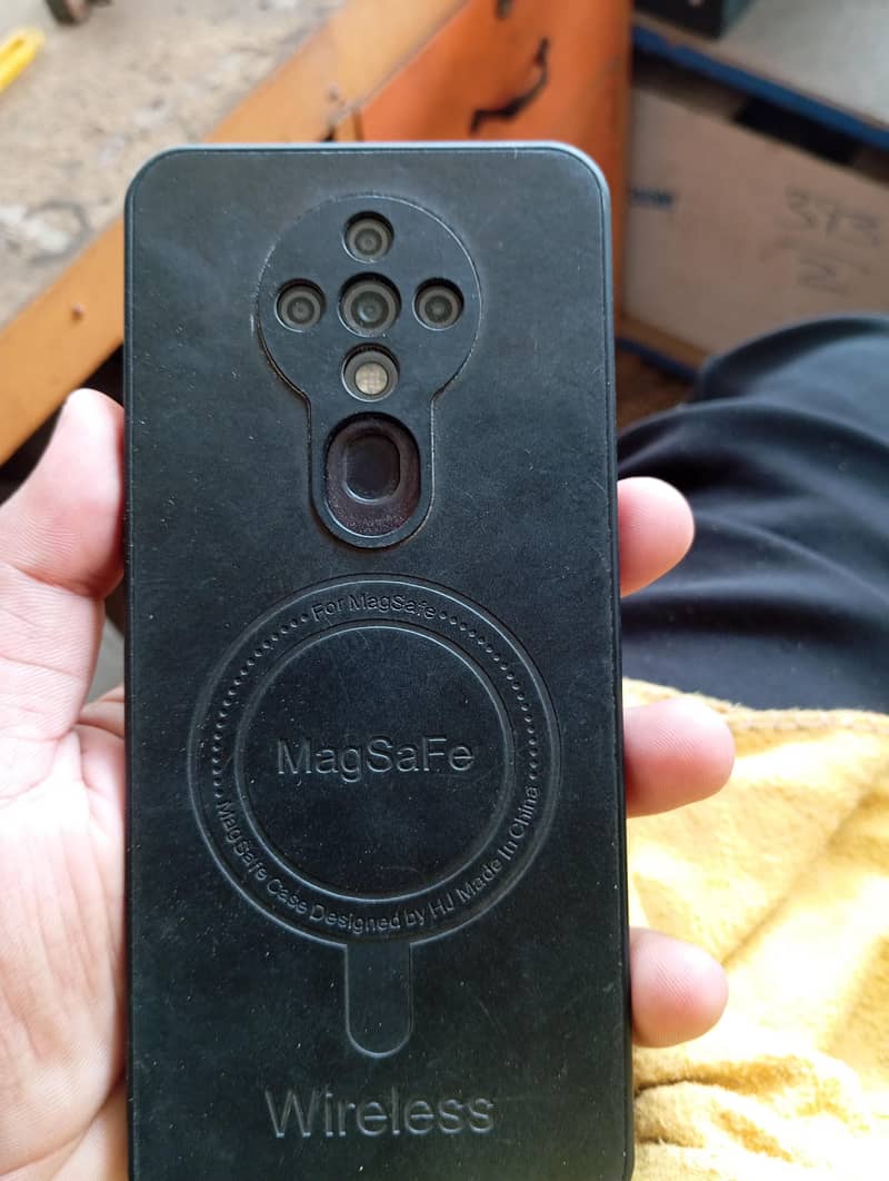 Tecno Spark 6 1