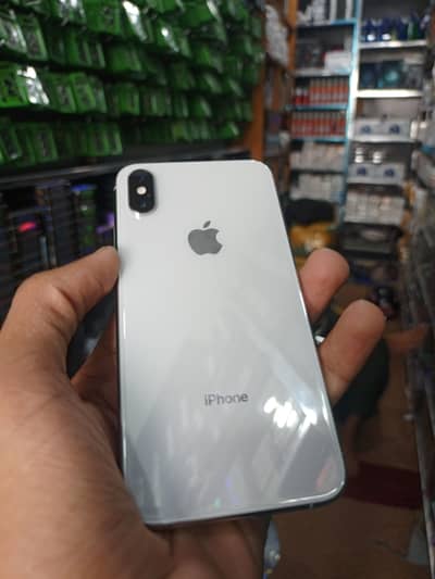Apple iPhone Xs
