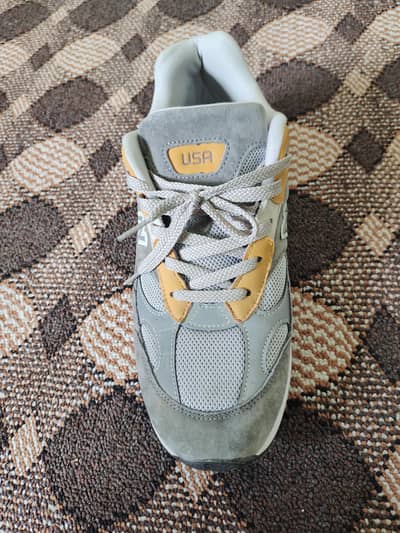 North Balance NB joggers