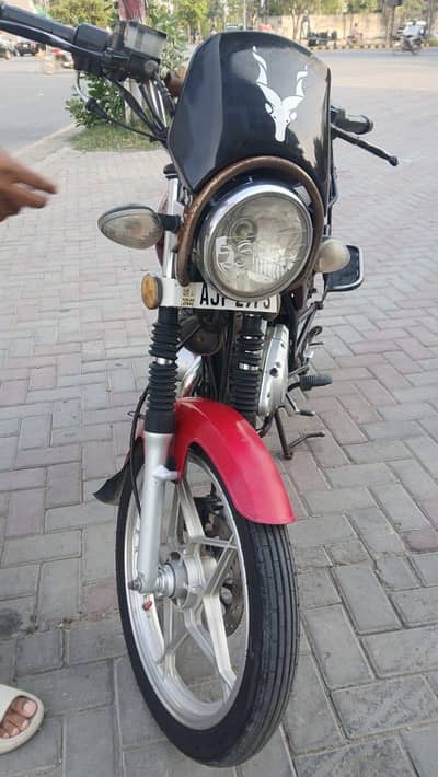 Suzuki GS 150